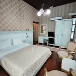 Bed & Breakfast Ipekyolu 3*