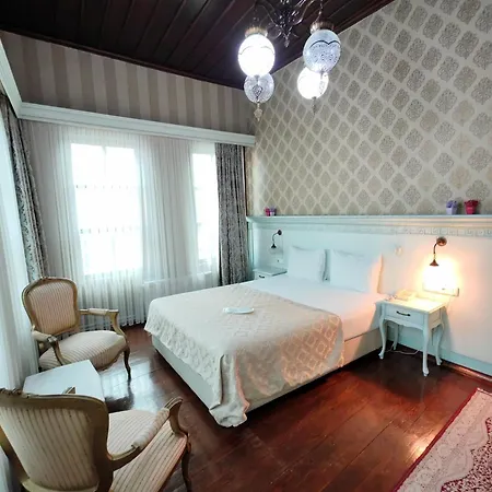 住宿加早餐酒店 布尔萨依皮佑鲁住宿加早餐旅馆