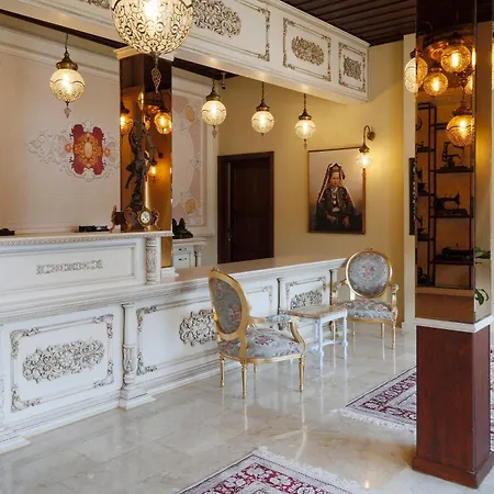 住宿加早餐酒店 布尔萨依皮佑鲁住宿加早餐旅馆 3*